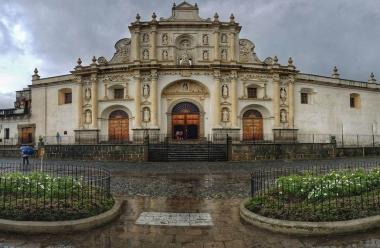 Ruinas y Catedral de San José