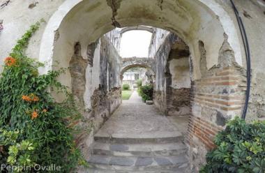 Claustro y Ruinas de San Jerónimo