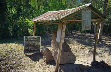 Sitio Arqueológico Tayasal