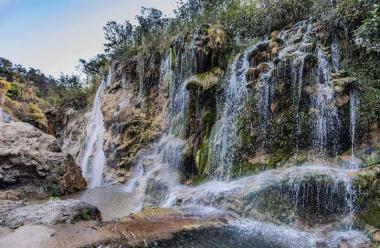 Grutas y Cascadas de Cunén