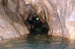 Cueva Yaxlik