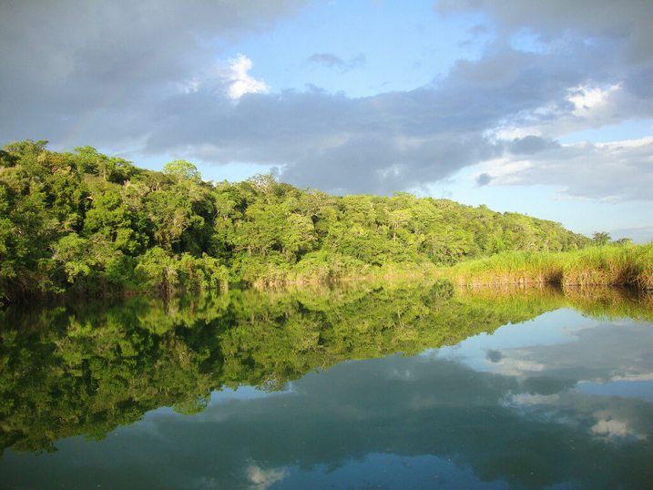 Biotopo Laguna del Tigre -Río Escondido-