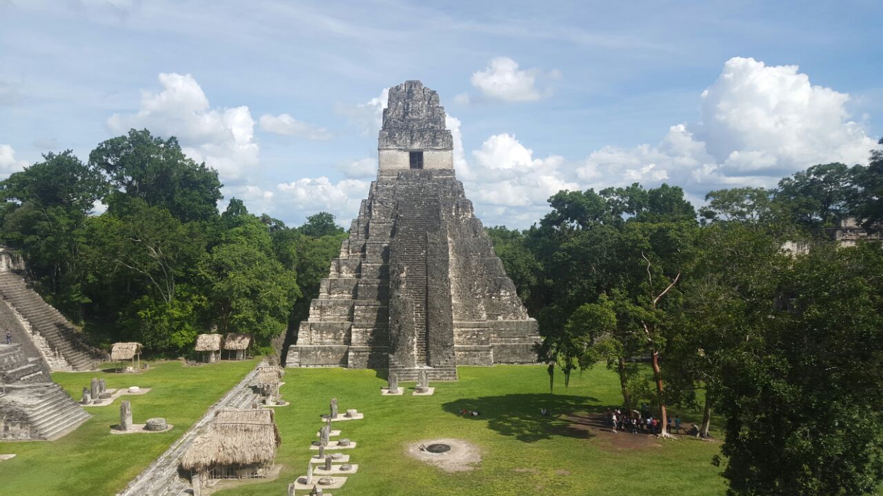 Tikal Mundo Maya  AÑO NUEVO 
