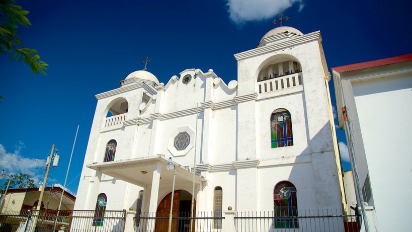 Iglesia y Catedral de Flore Nuestra Señora de los Remedios